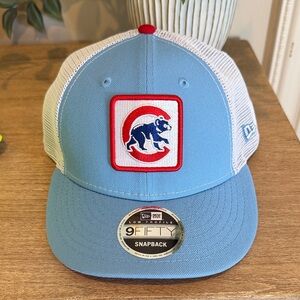 Chicago Cubs Trucker Hat New Era Light Blue and White Snapback Cap